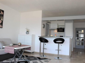 Villeneuve-Loubet : Appartement climatisé, 2 pièces, 4 couchages, parking en option - FR-1-252A-31
